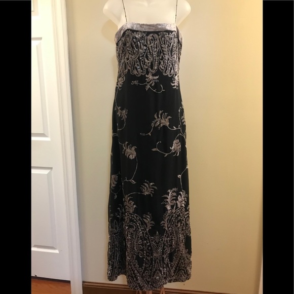 KAY UNGER Embellished Beaded Chiffon Velvet Dress - Picture 8 of 16